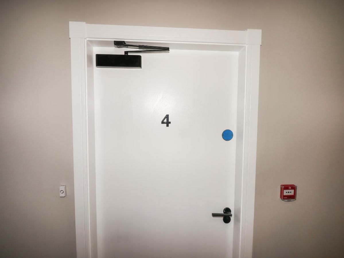 The Poppy Fields Abode Apartamento Rhyl Exterior foto