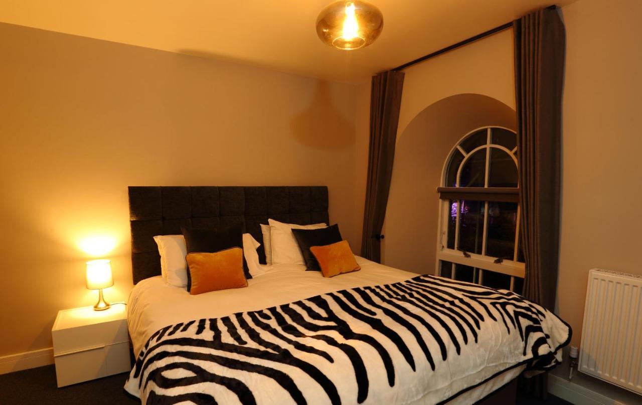 The Poppy Fields Abode Apartamento Rhyl Exterior foto
